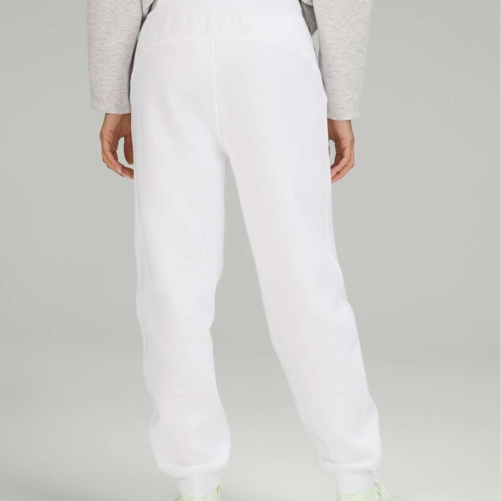 Lululemon Scuba High-Rise Relaxed Jogger